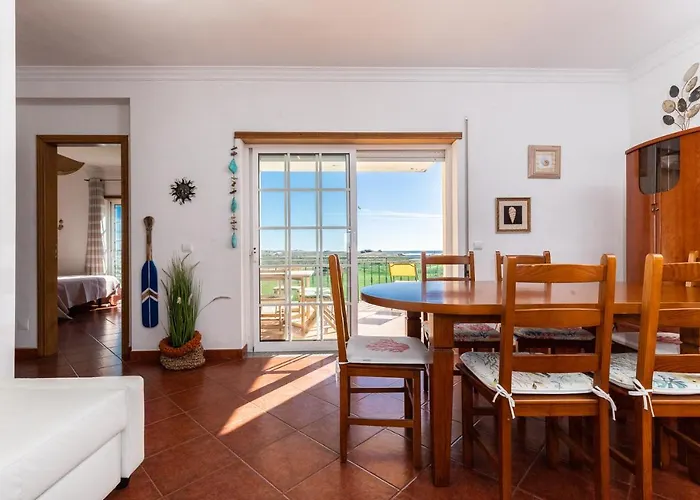 Beach Front View Armacao De Pera Flat